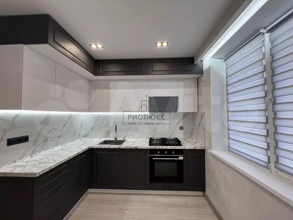 2-к. квартира, 50 м, 6/9 эт. - Фото 0