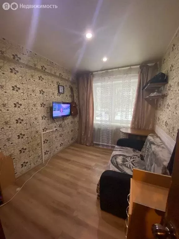 3-комнатная квартира: Архангельск, округ Варавино-Фактория, улица В.И. ... - Фото 1