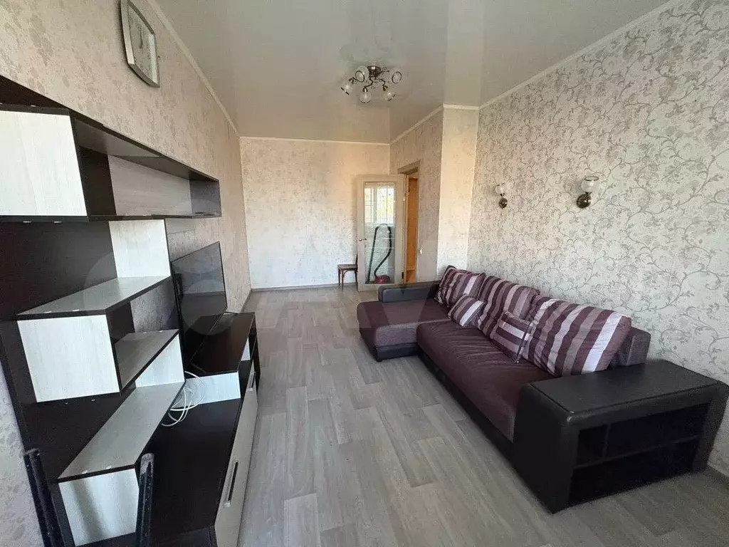 1-к. квартира, 39,6 м, 5/5 эт. - Фото 0