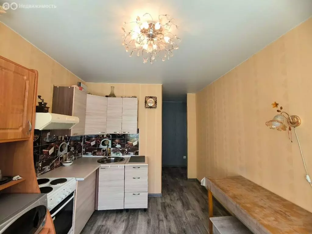 1-комнатная квартира: Ангарск, 85-й квартал, 18/1 (32.1 м) - Фото 0