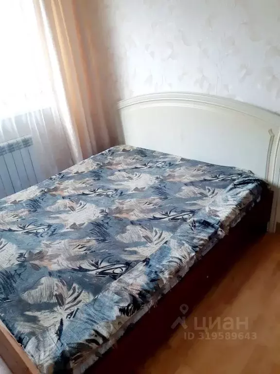 Дом в Ростовская область, Волгодонск 13-й мкр,  (100 м) - Фото 1