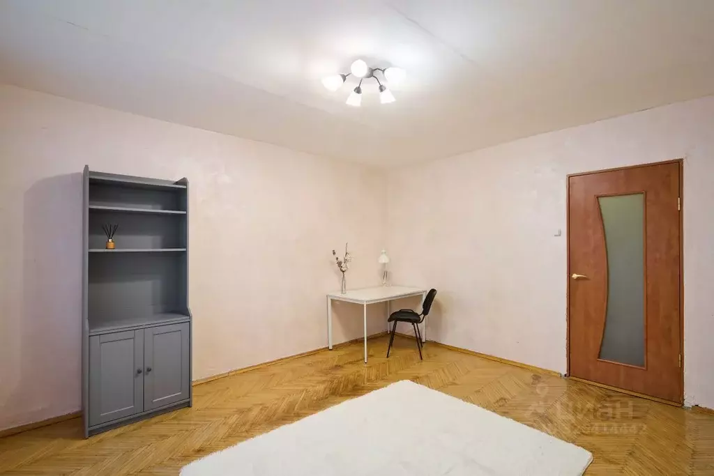 2-к кв. Санкт-Петербург 13-я Васильевского острова линия, 56 (50.4 м) - Фото 2