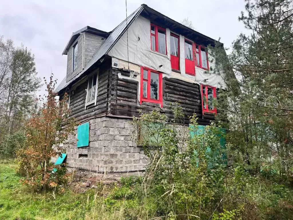 Дом в Ленинградская область, Выборгский район, Рощинское городское ... - Фото 0