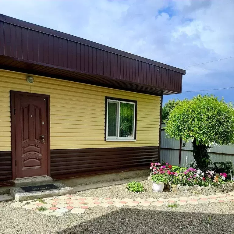 Дом в Краснодарский край, Ейск пер. Сиреневый, 21 (60 м) - Фото 0