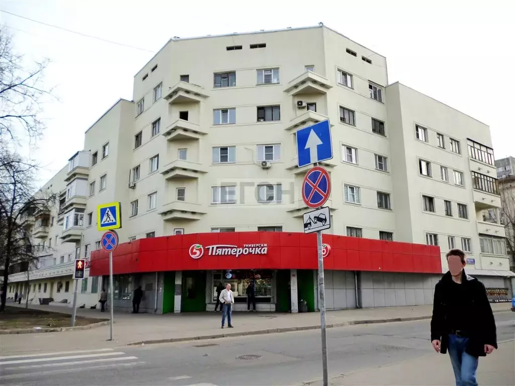 Продается комната в 3-комнатной квартире - Фото 0