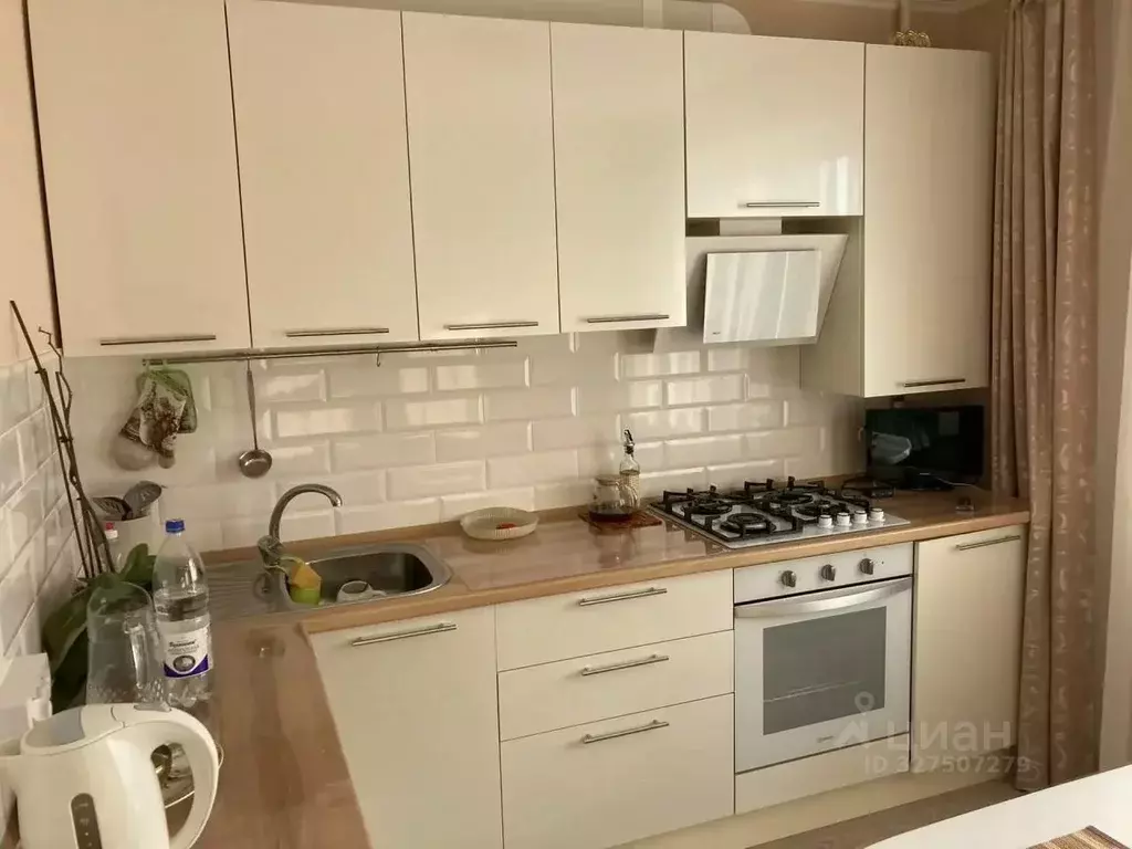 1-к кв. Чувашия, Чебоксары ул. Академика В.Н.Челомея, 5 (41.0 м) - Фото 2