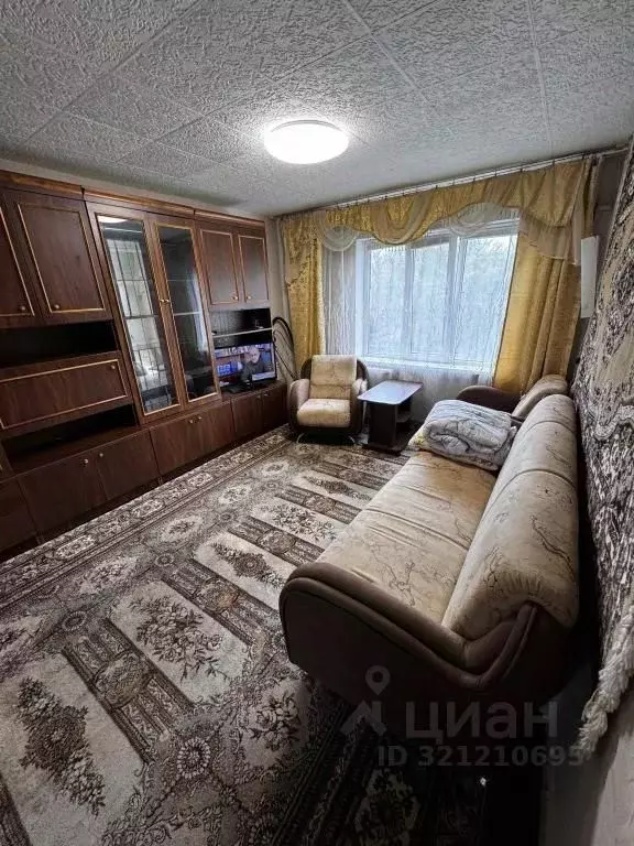 3-к кв. Вологодская область, Череповец просп. Луначарского, 48 (60.0 ... - Фото 1