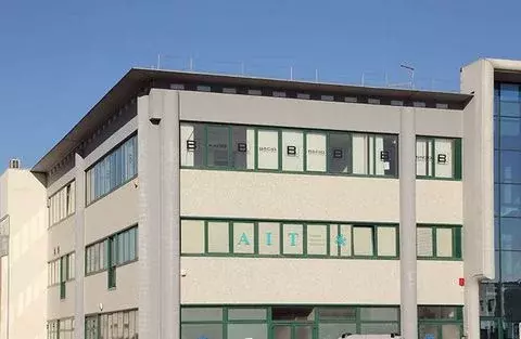 Large Office for Sale in Arezzo - Фото 1