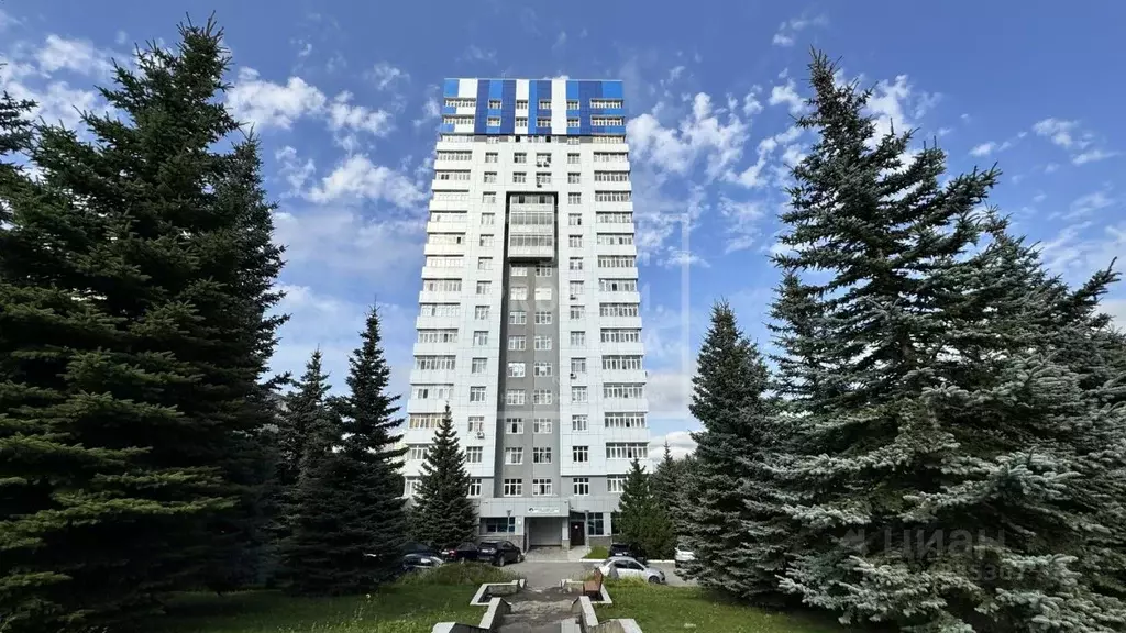 Офис в Башкортостан, Уфа ул. Рудольфа Нуреева, 21 (250 м) - Фото 1