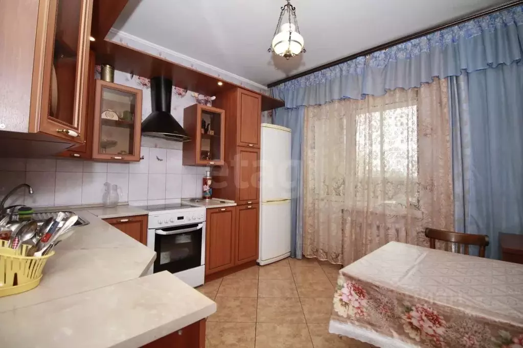 2-к кв. Забайкальский край, Чита ул. Подгорбунского, 37 (64.4 м) - Фото 1