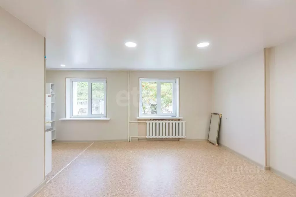 1-к кв. Сахалинская область, Холмск Молодежная ул., 6 (30.2 м) - Фото 1