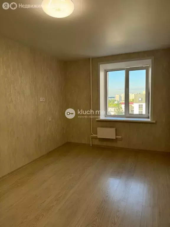 2-комнатная квартира: Казань, улица Фатыха Амирхана, 12Б (37.7 м) - Фото 1