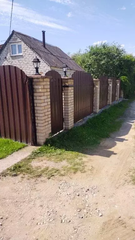 Дом в Псковская область, Псковский район, Тямшанская волость, Мирное ... - Фото 0