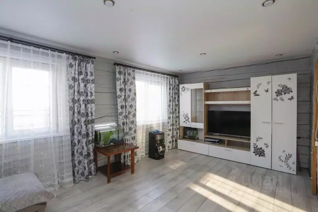 Дом в Иркутская область, Иркутский муниципальный округ, д. Грановщина ... - Фото 2