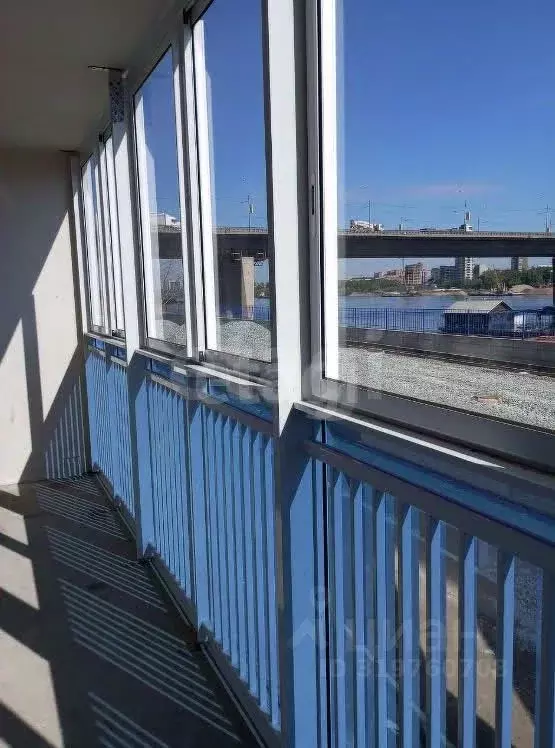 2-к кв. Новосибирская область, Новосибирск ул. Ясный Берег, 3 (36.2 м) - Фото 0