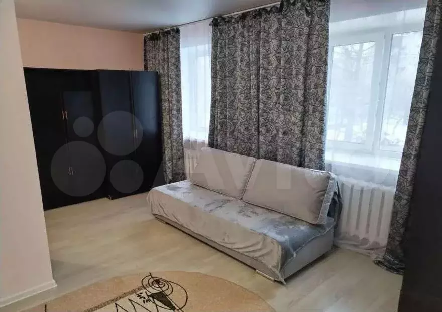 1-к. квартира, 43 м, 2/5 эт. - Фото 0