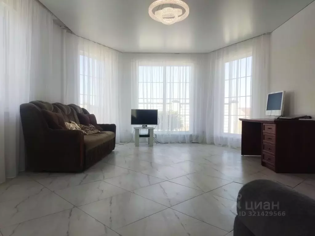 Дом в Белгородская область, Волоконовка рп ул. Юбилейная, 9 (130 м) - Фото 1