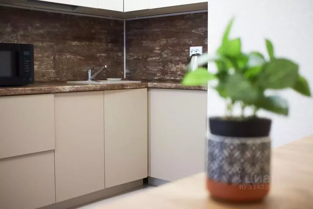 1-к кв. Пермский край, Пермь ул. Карпинского, 14 (43.0 м) - Фото 1