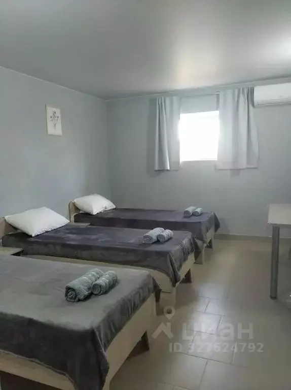 Комната Крым, Сакский район, Лесновское с/пос, с. Прибрежное ул. ... - Фото 1