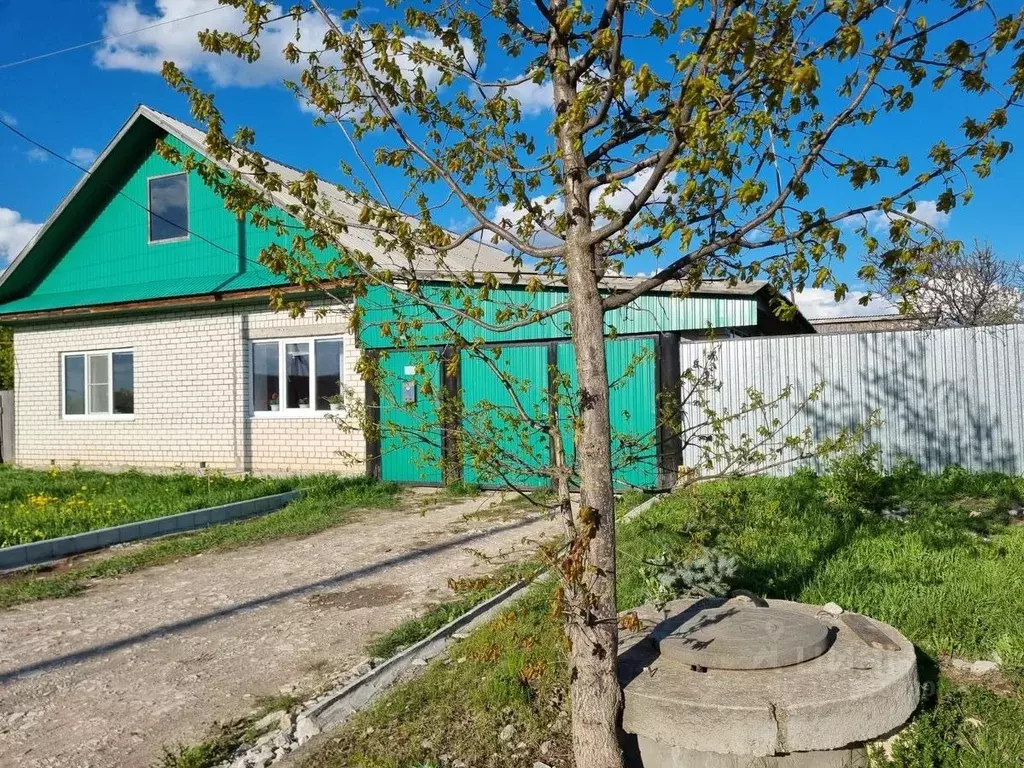 Дом в Кировская область, Малмыжский район, с. Калинино Советская ул., ... - Фото 1