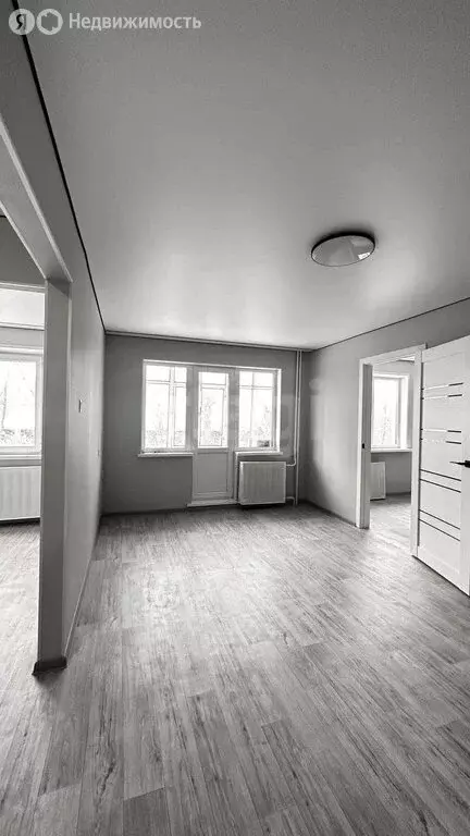 2-комнатная квартира: Томск, микрорайон Черемошники, улица 5-й Армии, ... - Фото 1