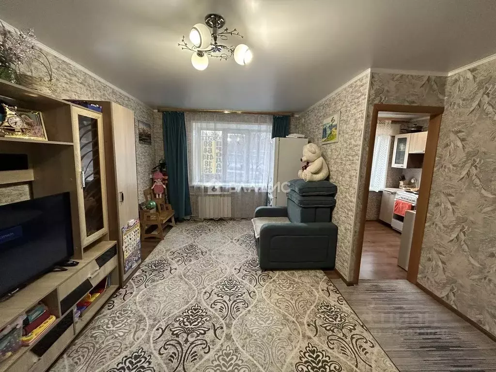 2-к кв. Бурятия, Улан-Удэ Октябрьская ул., 46 (41.3 м) - Фото 2