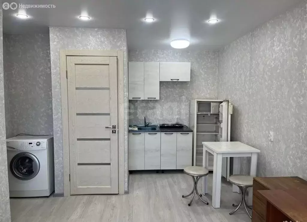 1к в -комнатной квартире (18.4 м) - Фото 0