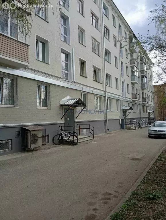3-комнатная квартира: Киров, улица Маклина, 30 (57.1 м) - Фото 1