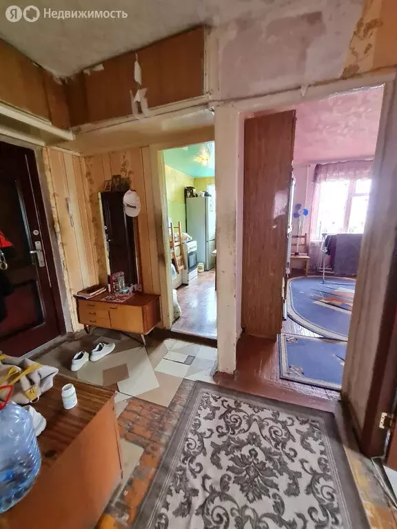 4-комнатная квартира: Каменск-Уральский, улица Дзержинского, 29 (58 м) - Фото 1