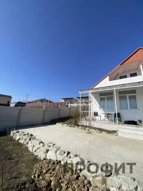 Дом в Крым, Алушта муниципальный округ, с. Лучистое ул. Ай-Серез, 16 ... - Фото 2