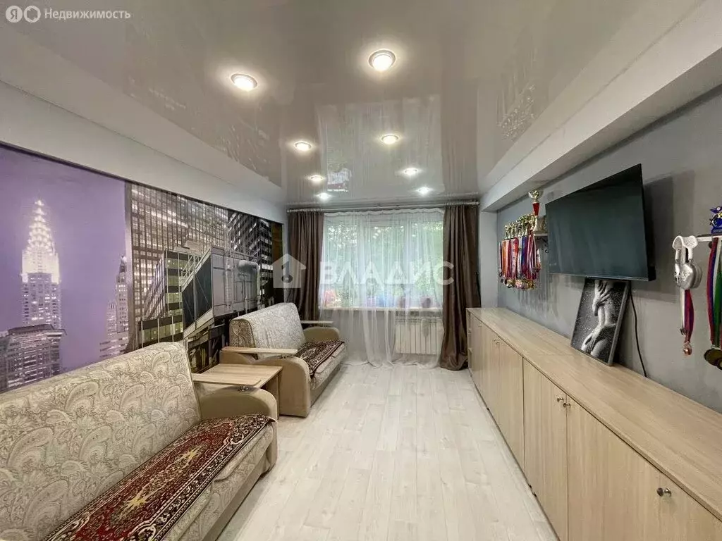 3-комнатная квартира: Ангарск, 9-й микрорайон, 91 (70 м) - Фото 1