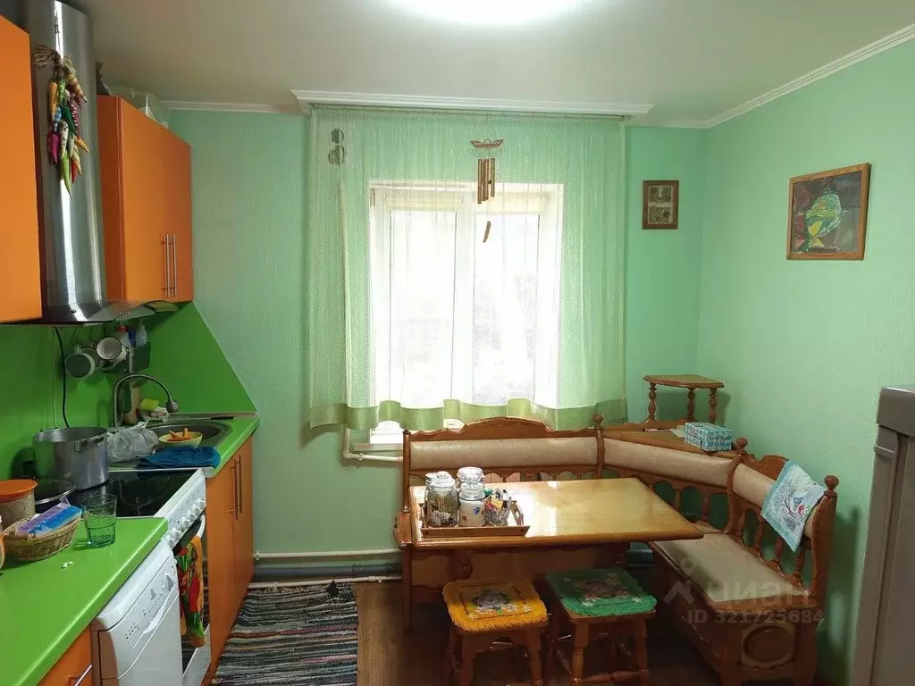 2-к кв. Краснодарский край, Абинский район, Ахтырское городское ... - Фото 1
