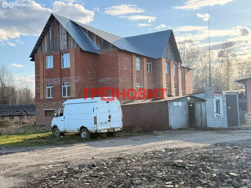 Помещение свободного назначения (1600 м) - Фото 1