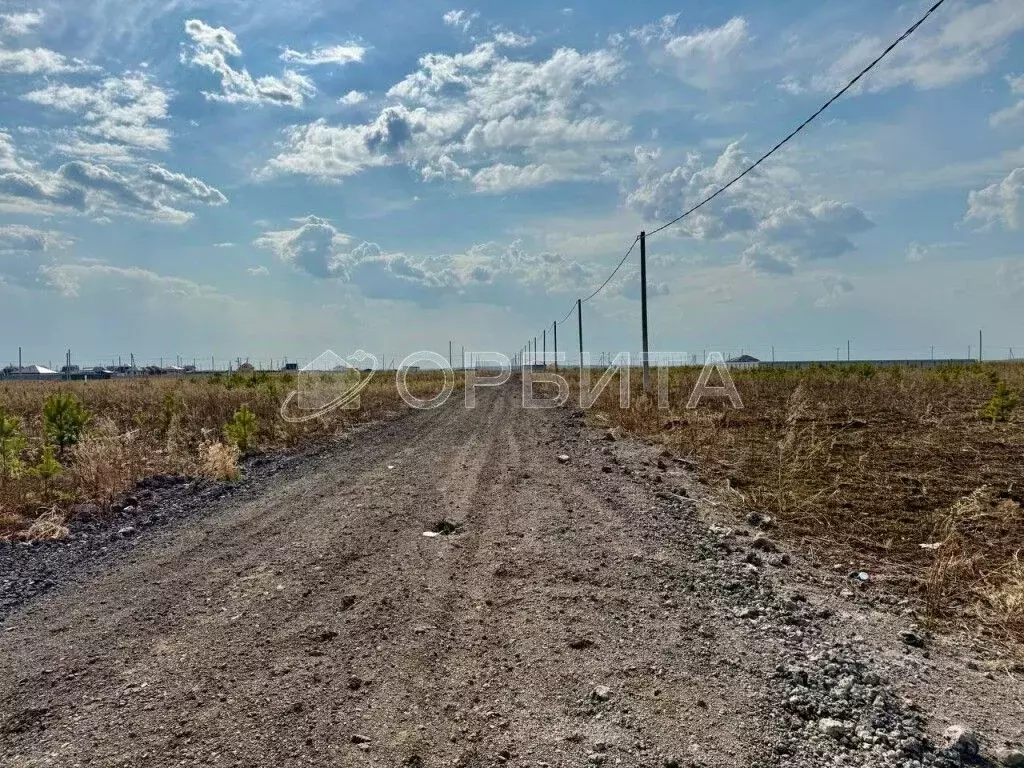 Участок в Тюменская область, Тюменский район Р-351, 297-й км (7.0 ... - Фото 0