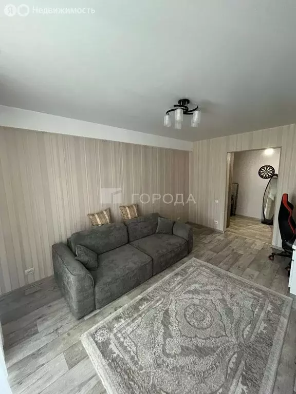 2-комнатная квартира: Барнаул, проспект Ленина, 92 (58 м) - Фото 0