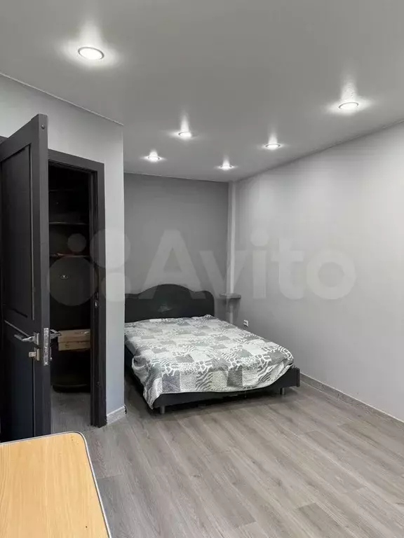 1-к. квартира, 32 м, 1/5 эт. - Фото 0