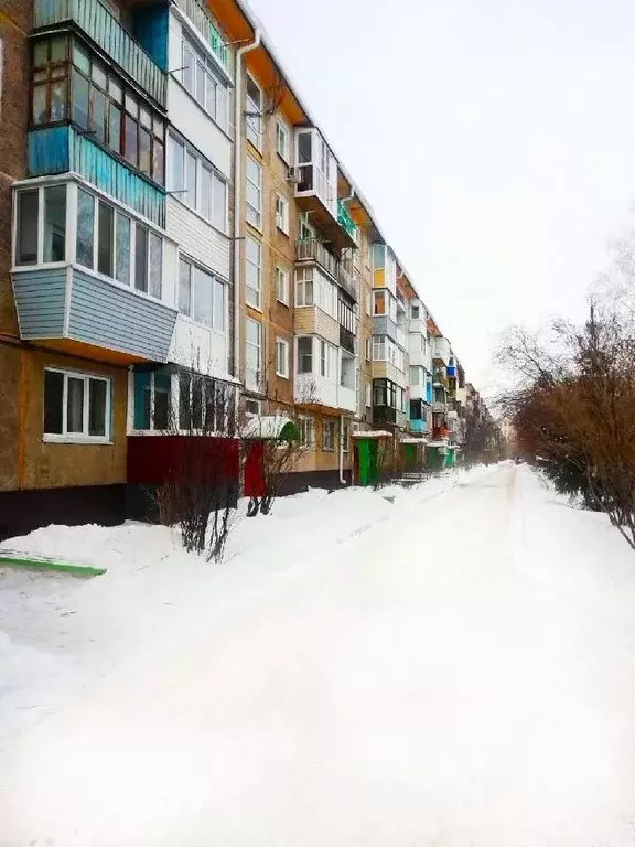 Комната Омская область, Омск пос. Чкаловский, ул. 50 лет ВЛКСМ, 16 ... - Фото 1