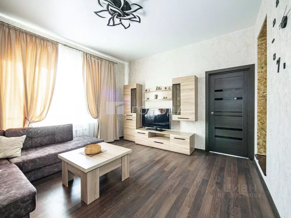 Дом в Новосибирская область, Новосибирск ул. Кутузова, 16 (200 м) - Фото 2