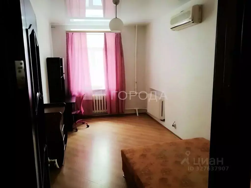 3-к кв. Новосибирская область, Новосибирск Советская ул., 13 (84.0 м) - Фото 1