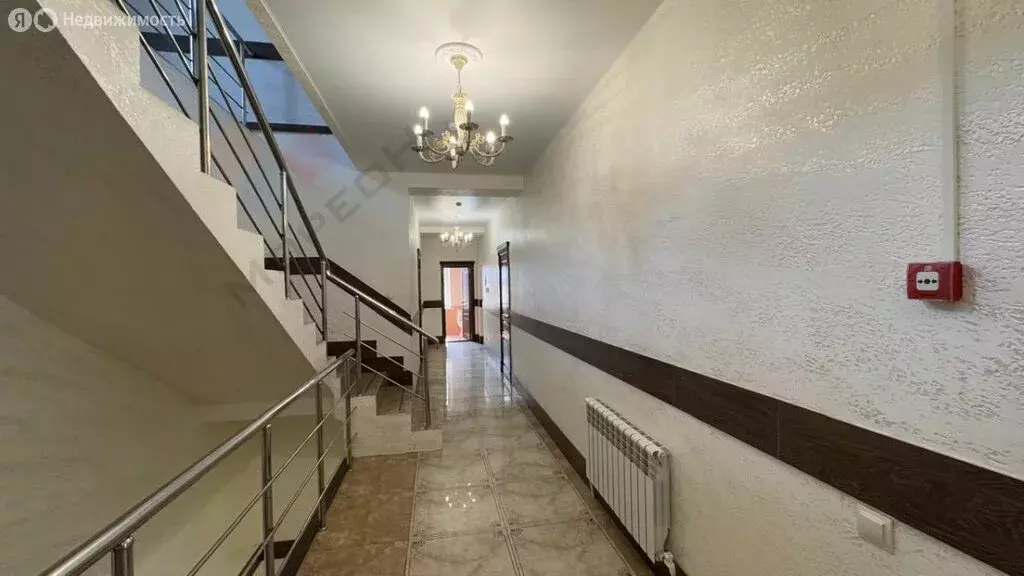 Помещение свободного назначения (1000 м) - Фото 1