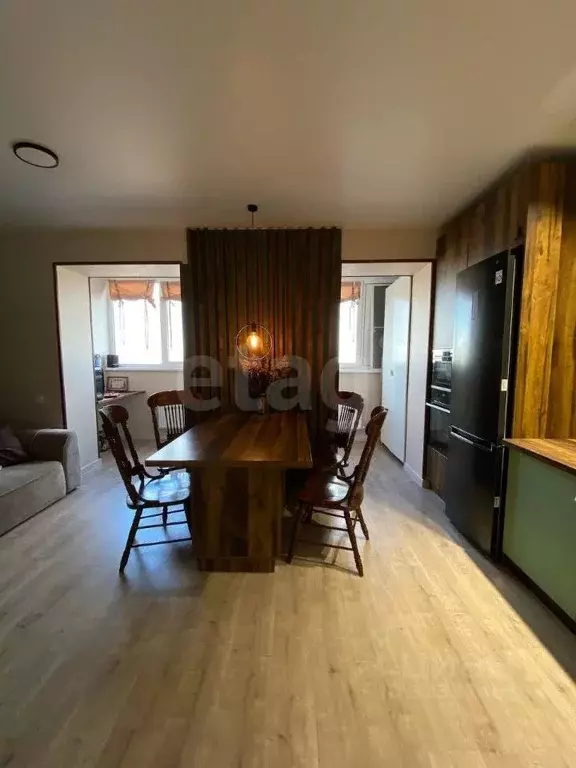 2-к кв. Саратовская область, Энгельс Полтавская ул., 25 (53.3 м) - Фото 1