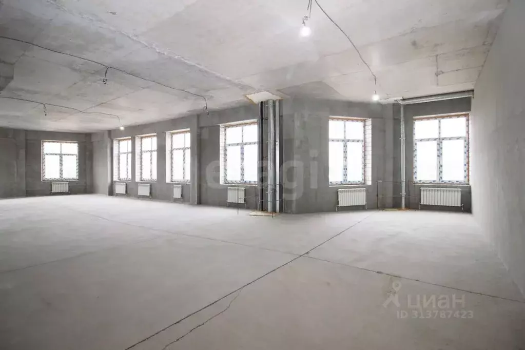 Торговая площадь в Калужская область, Калуга ул. Изумрудная, 24 (329 ... - Фото 2