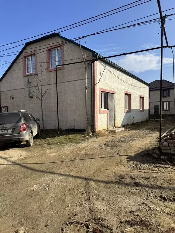 Дом в Дагестан, Махачкала городской округ, Семендер пгт ул. ... - Фото 0