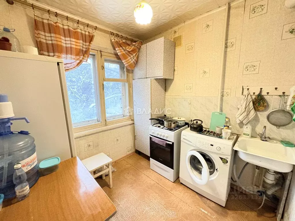 2-к кв. Коми, Сыктывкар Октябрьский просп., 134 (44.0 м) - Фото 1