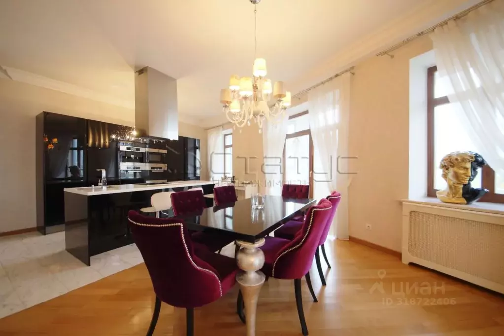 3-к кв. Санкт-Петербург ул. Беринга, 27к4 (180.0 м) - Фото 0