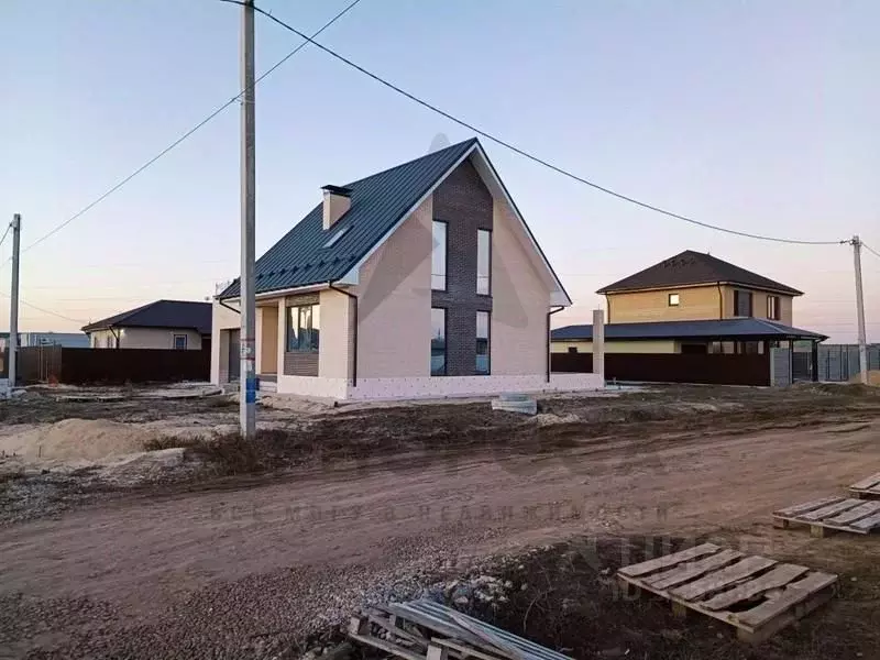 дом в волгоградская область, краснослободск среднеахтубинский район, . - Фото 1