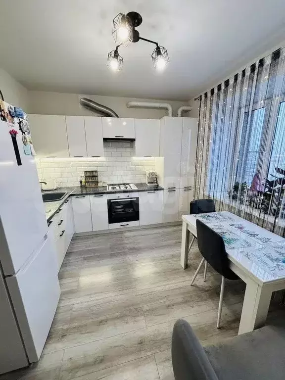 1-к. квартира, 43,7 м, 9/9 эт. - Фото 0