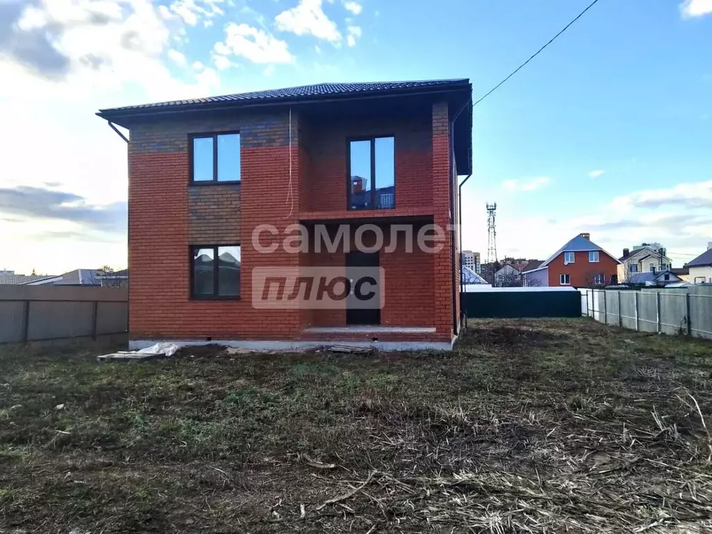 Дом в Татарстан, Лаишевский район, Столбищенское с/пос, с. Усады ул. ... - Фото 1