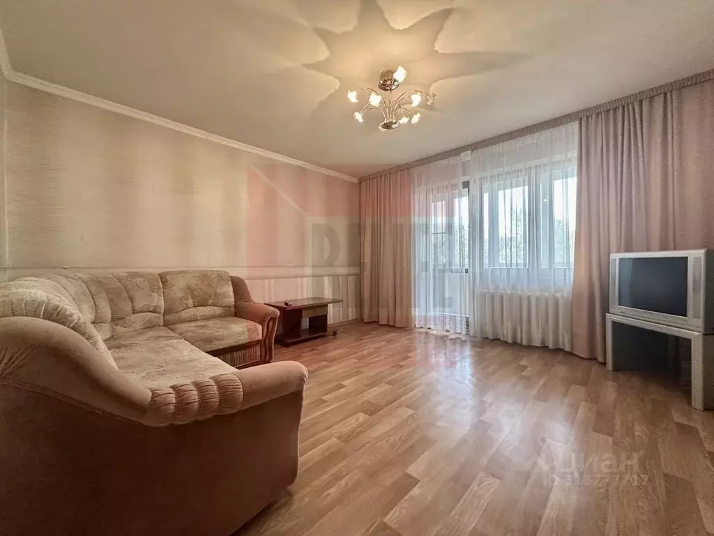 3-к кв. Калининградская область, Калининград ул. Согласия, 8 (82.0 м) - Фото 0