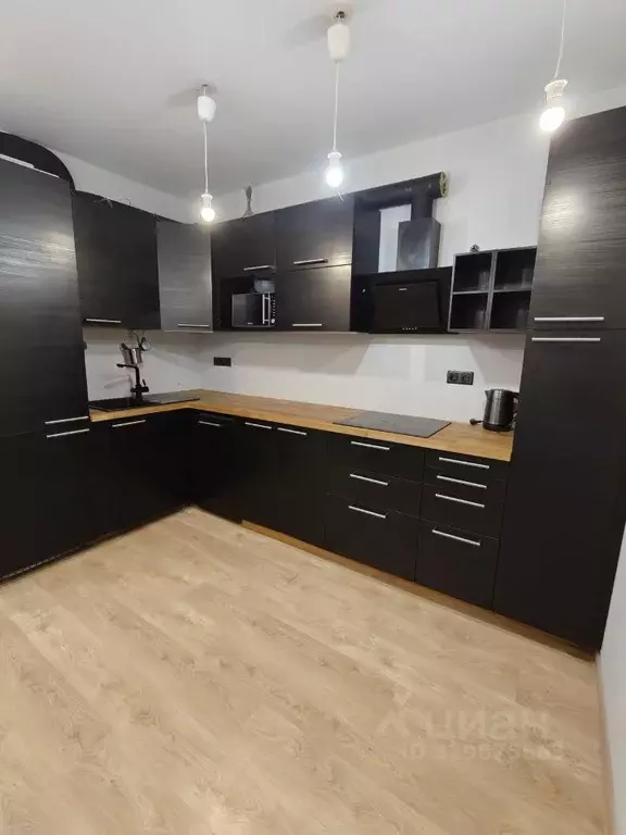 Студия Московская область, Реутов Юбилейный просп., 69 (28.0 м) - Фото 1